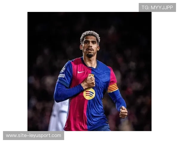 利物浦冬季转会突袭，巴萨神锋或加盟红军，利物浦惊天大逆转巴萨